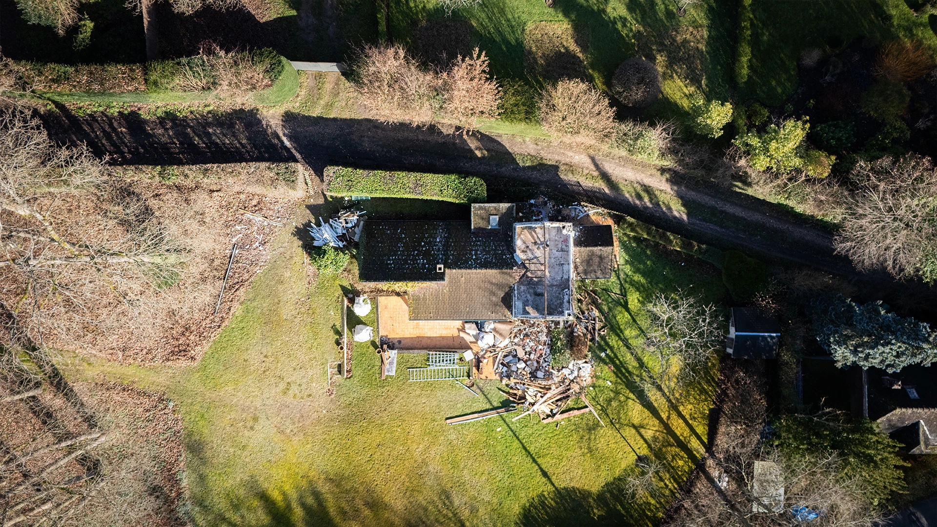 Suivi drone chantier – vue verticale déconstruction, Ets Marques Suivi drone chantier – vue verticale déconstruction, Ets Marques